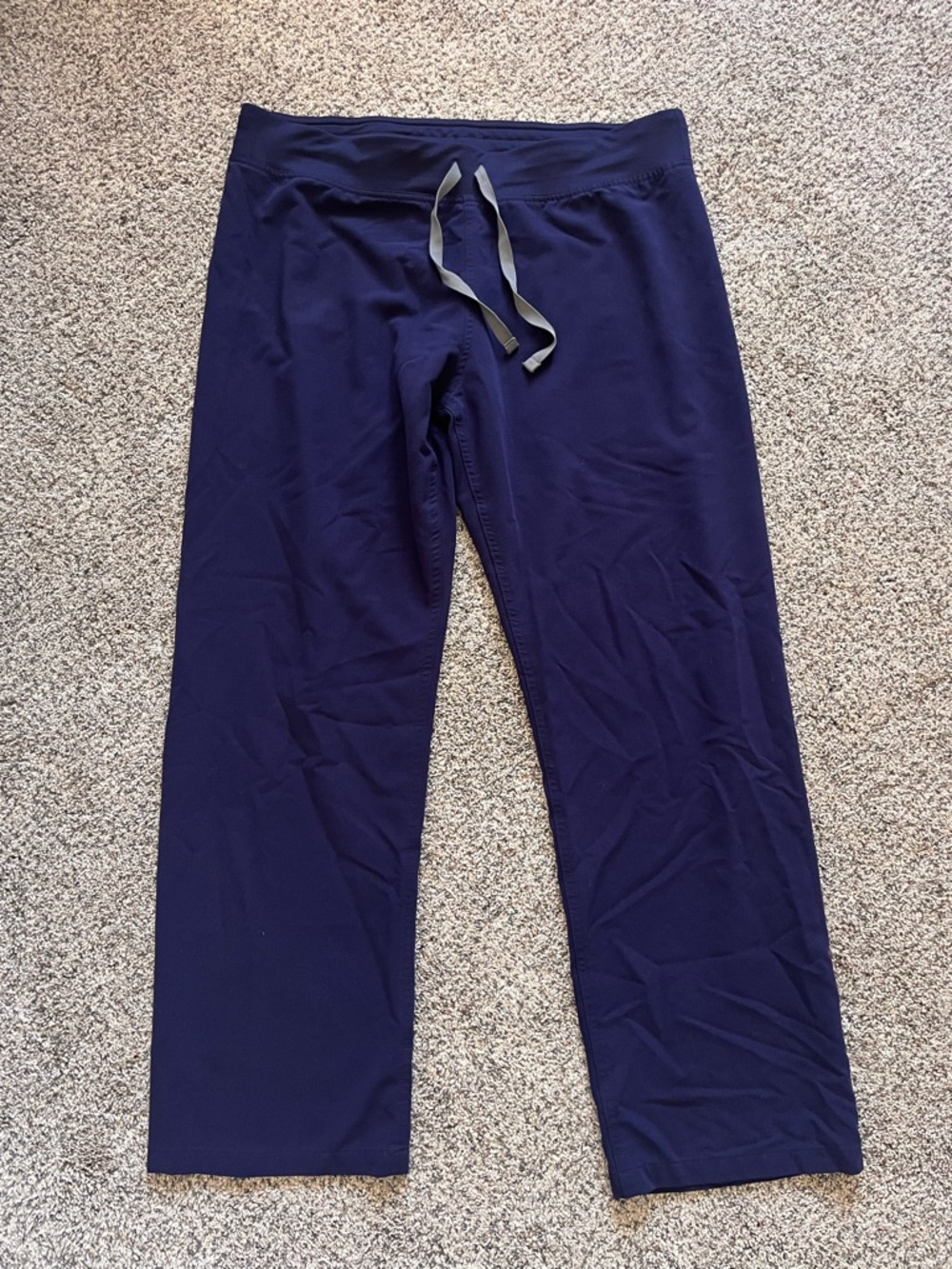FIGS Scrubs Women’s Casma Top Size Large Livingston Pants Size Large Petite Navy - Picture 8 of 16